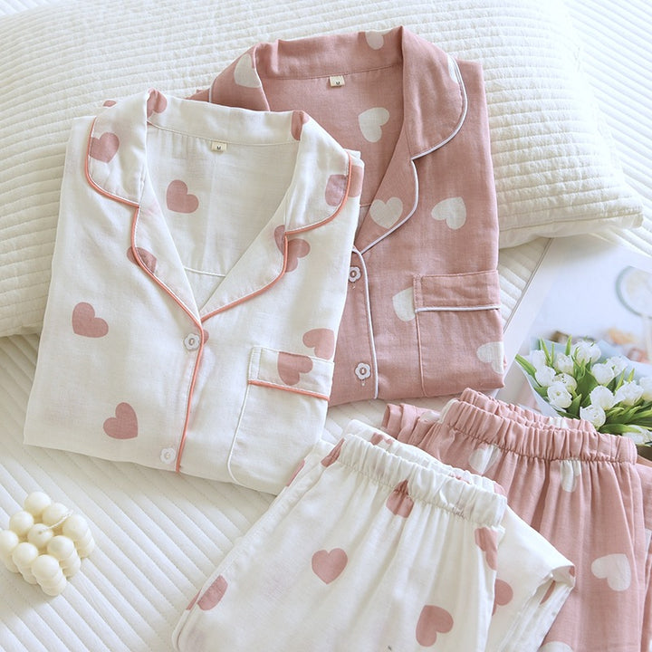Light cotton muslin set with heart motif