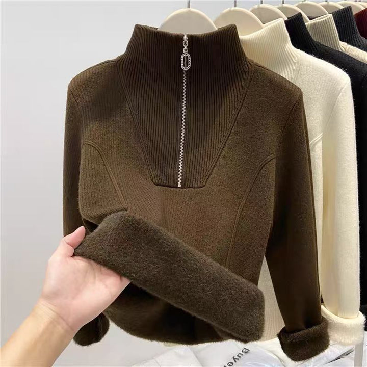 Ladies' sweater with stand-up collar and fleece lining