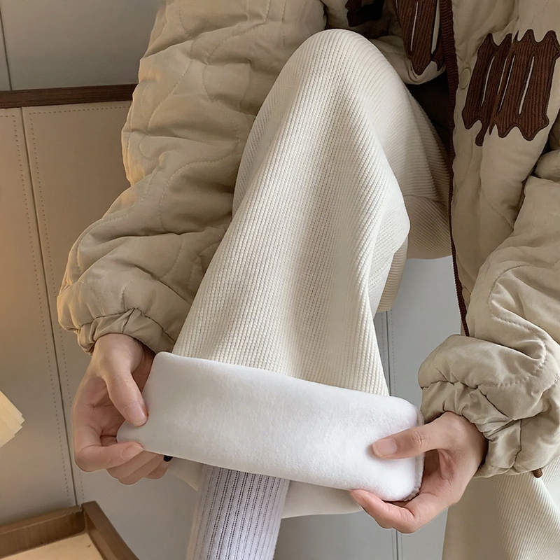 Kord wide trousers with a soft drape