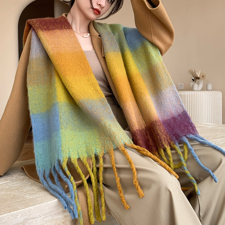 Checked scarf in mohair look, warming