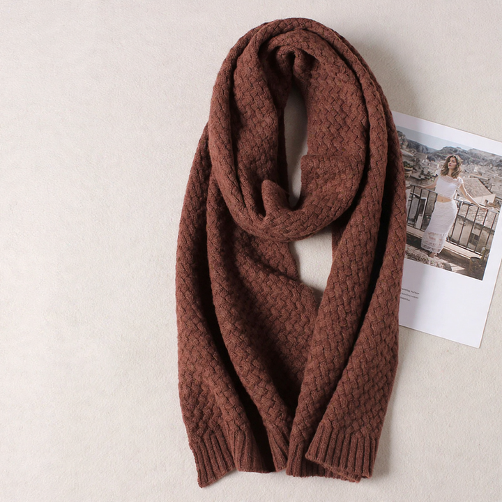 Knitted scarf made of pure merino wool, 185 cm