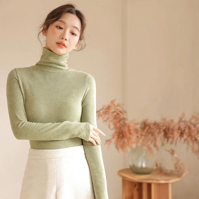 Women's undershirt, padded, with stand-up collar