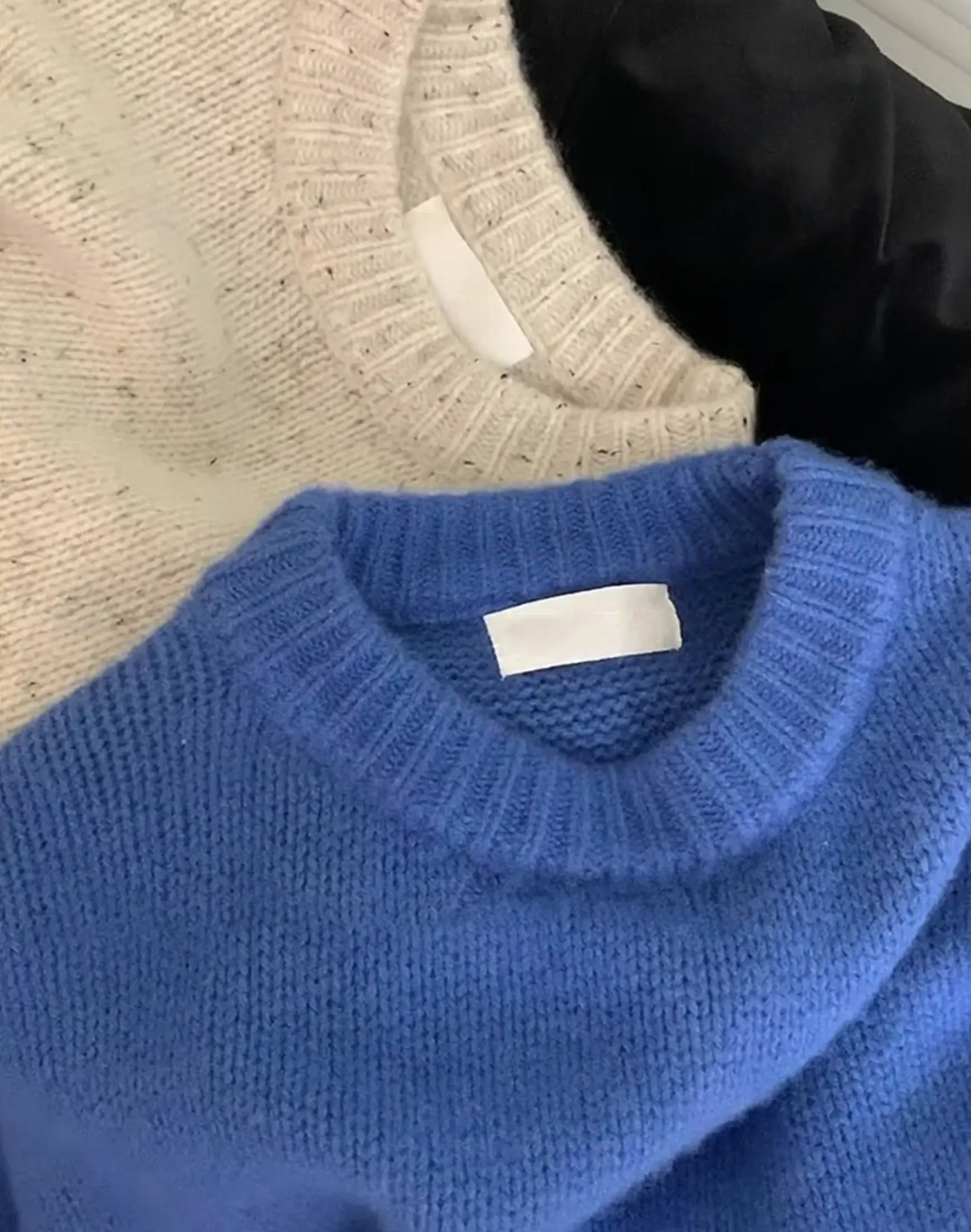 Elegant knit sweater in vintage look