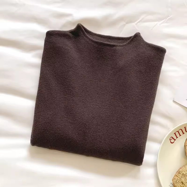 Women's knitted sweater with small stand-up collar