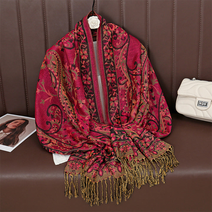 Elegant Stole with Jacquard Pattern