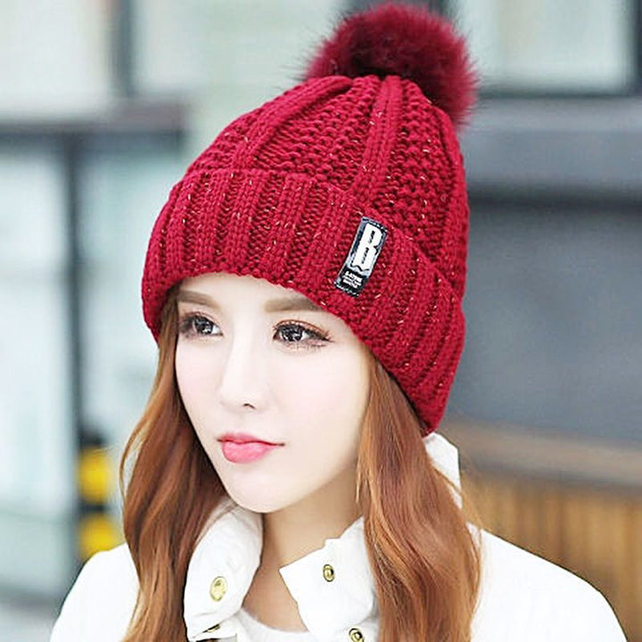Knitted hat and scarf set, lined, for autumn and winter