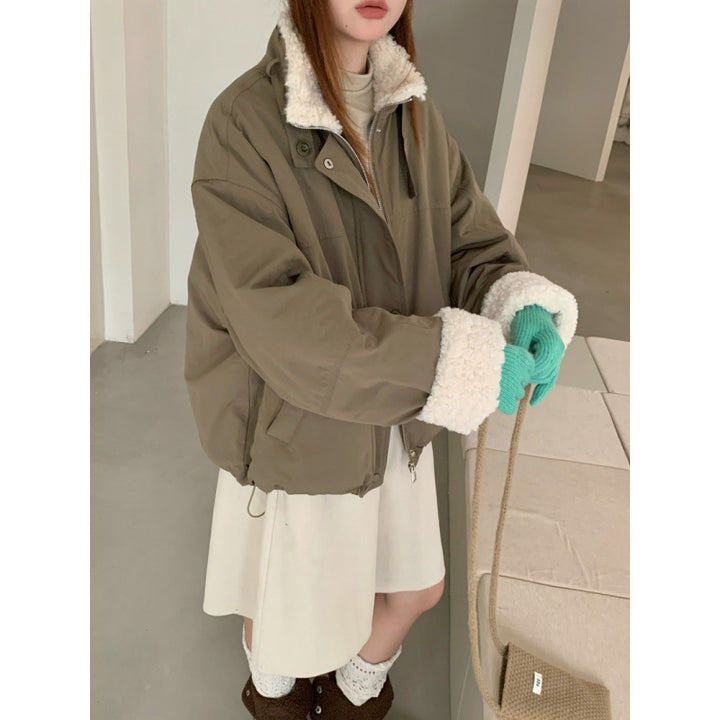 Women's parka with lamb fleece lining