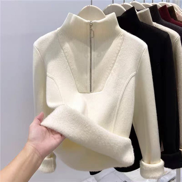 Ladies' sweater with stand-up collar and fleece lining