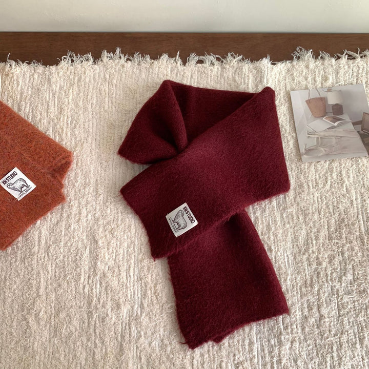 Short knit scarf with slit, alpaca wool blend