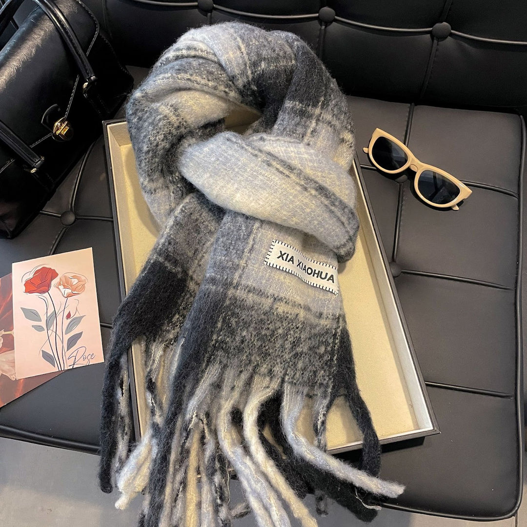 Checked scarf with gradient
