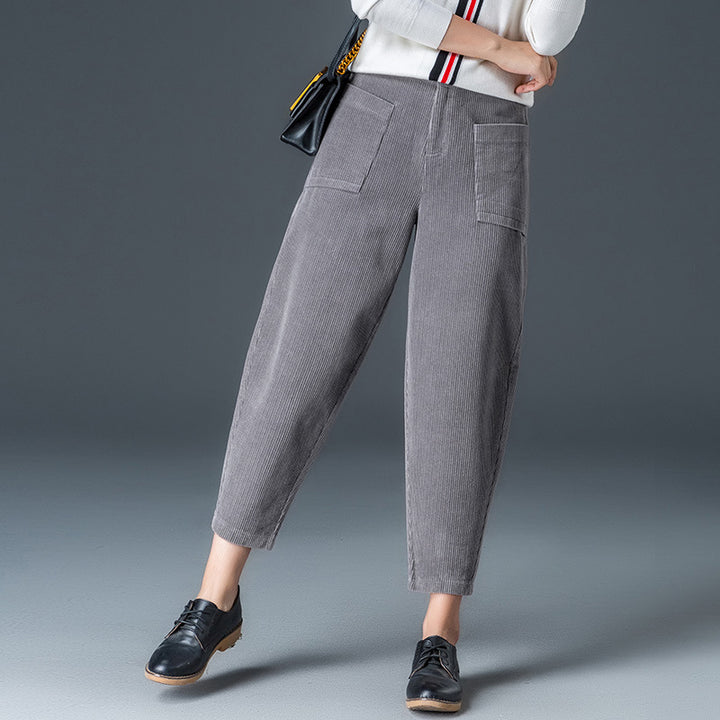 Cord pants in carrot cut, 7/8 length