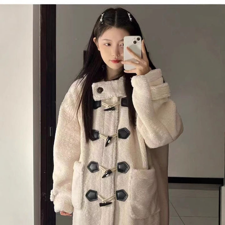 Ladies coat with lambskin imitation and toggle buttons