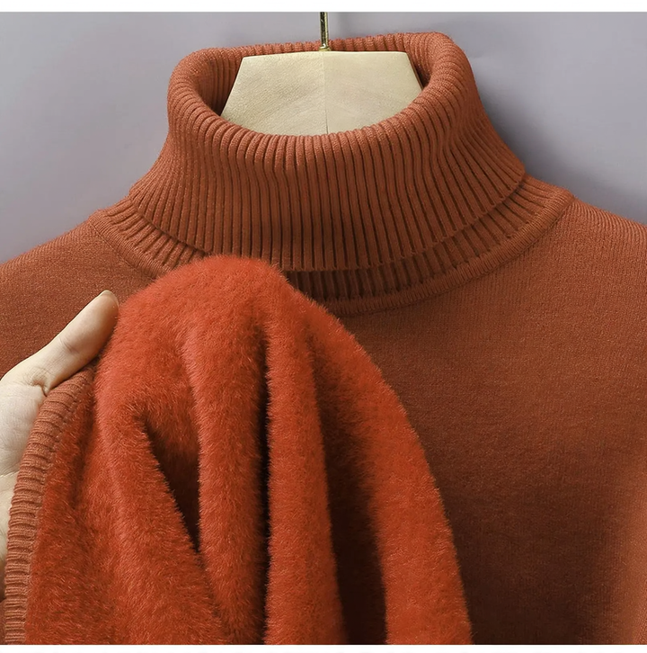 Men's wool sweater with turtleneck and fleece lining