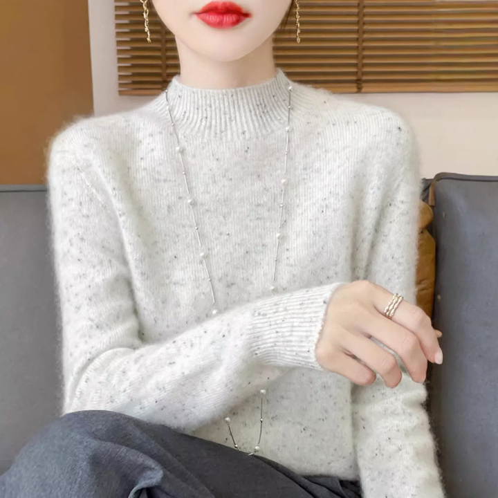 Women’s pullover made of pure wool with stand-up collar