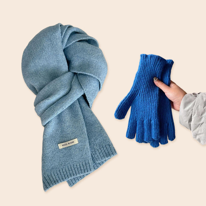 Knitted scarf made of wool blend fabric, 160 cm