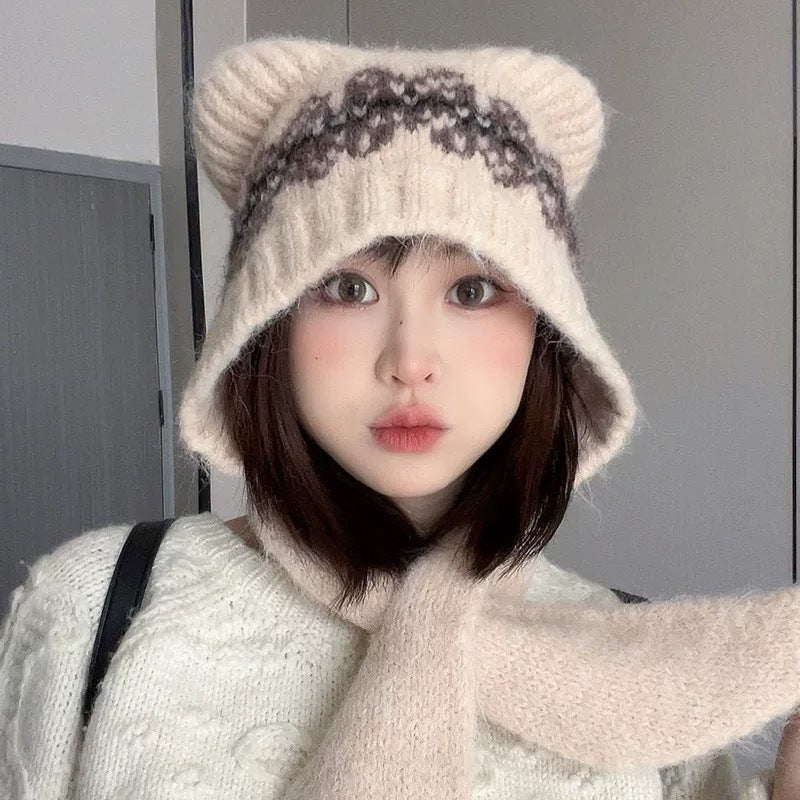 Knit cap with scarf, bear design, women, winter