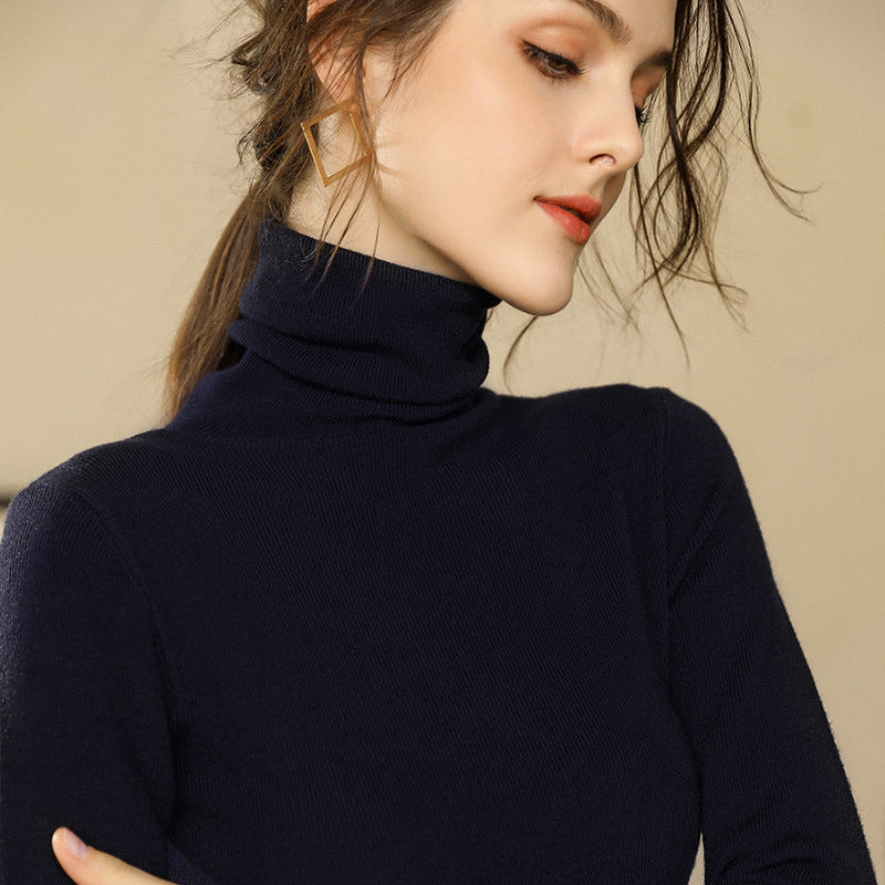 Narrow cut turtleneck knit sweater