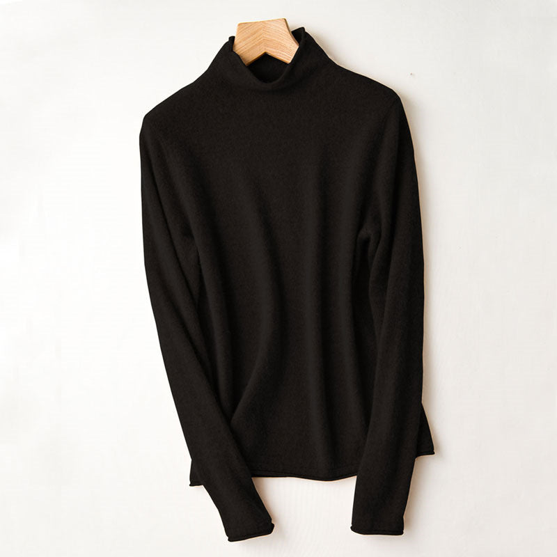 Wool pullover with rolled hem and stand-up collar