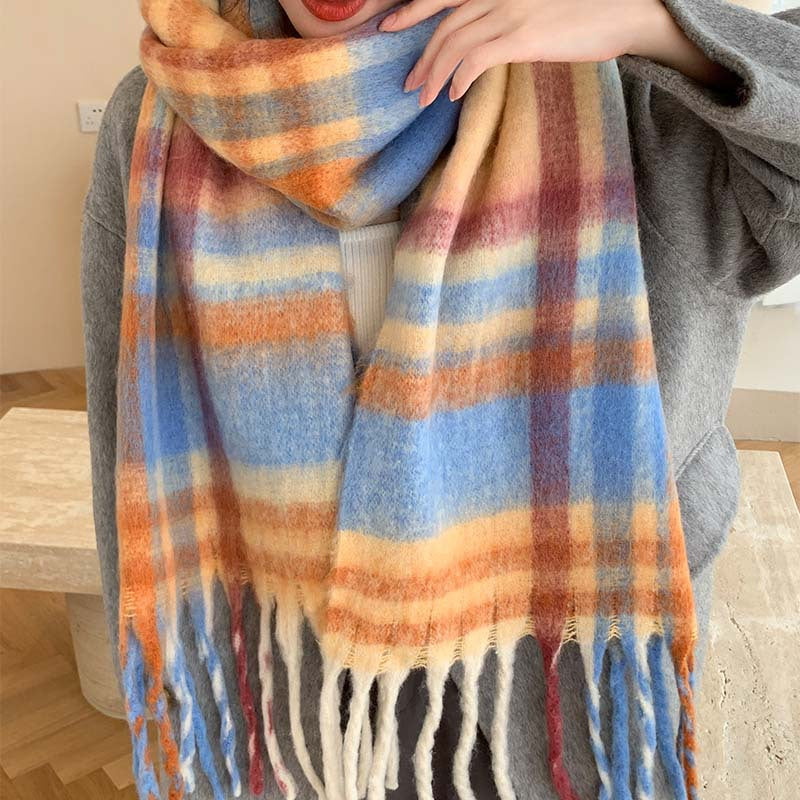 Checked scarf in mohair look, warming