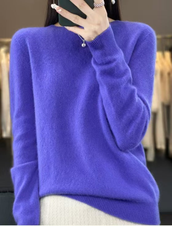 Women's wool sweater, crew neck, loose fit
