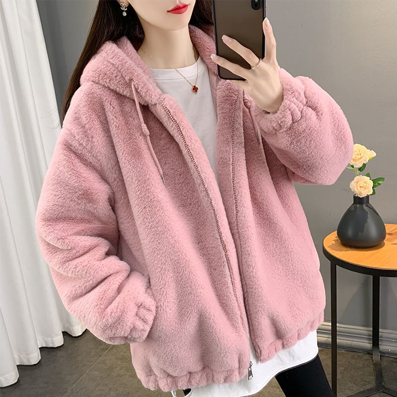 Women's plush coat, mid-length, with hood and soft look