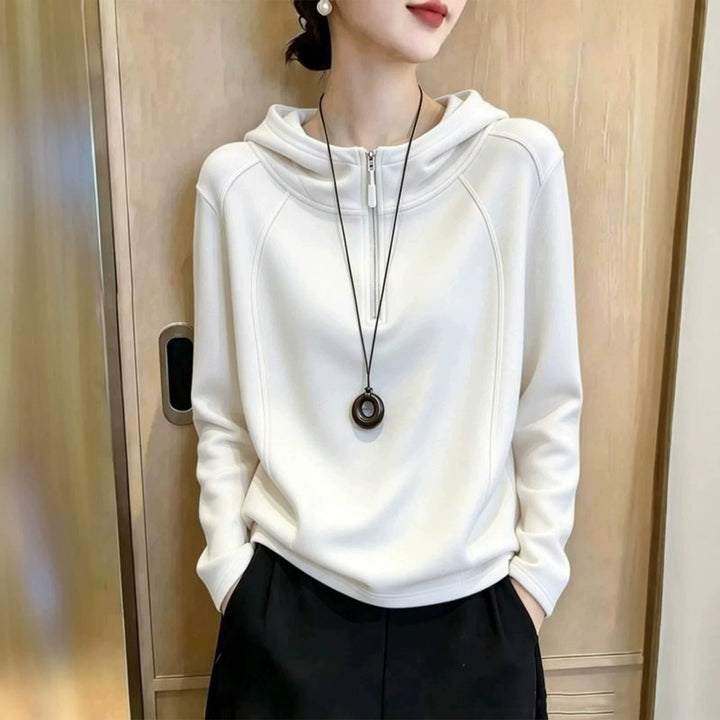 Hooded sweatshirt with zipper
