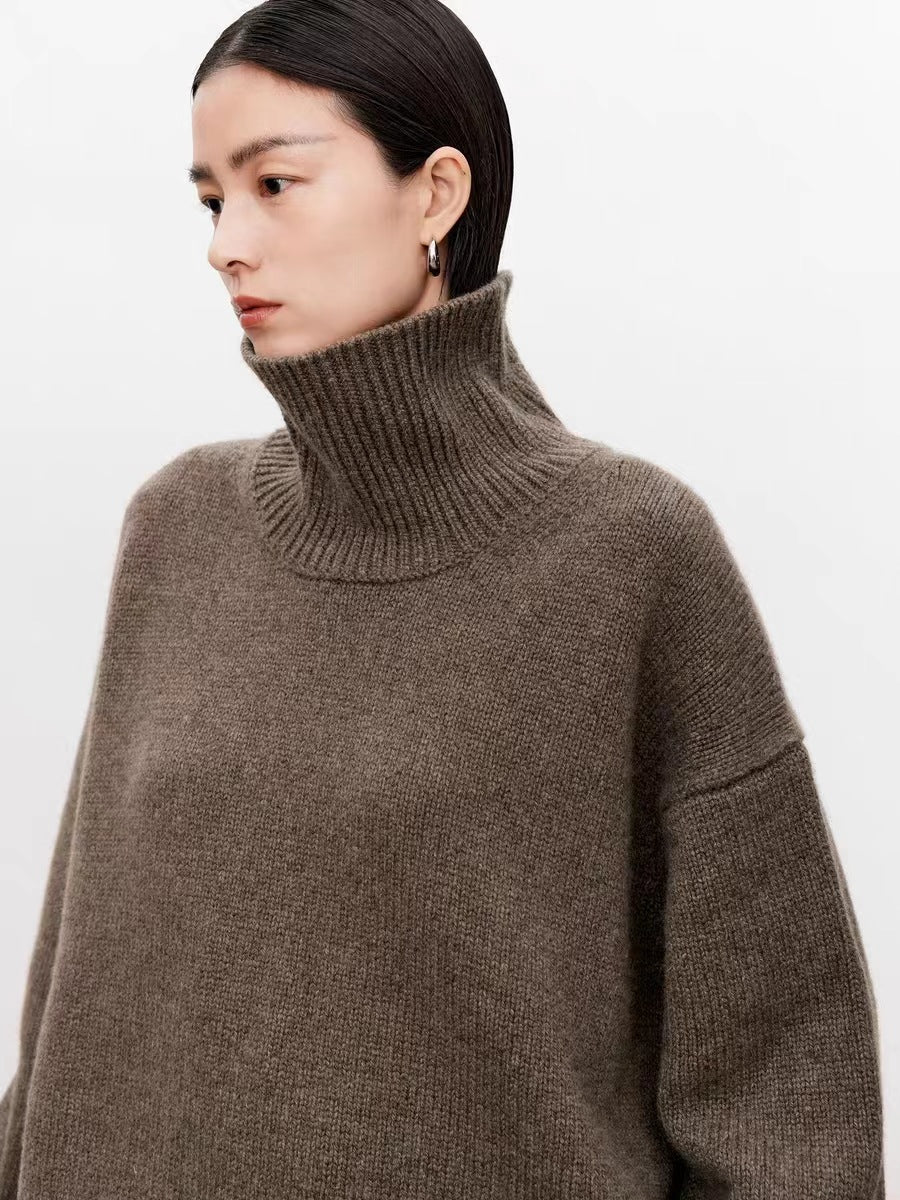 Ladies' wool sweater, high collar, loose fit, winter