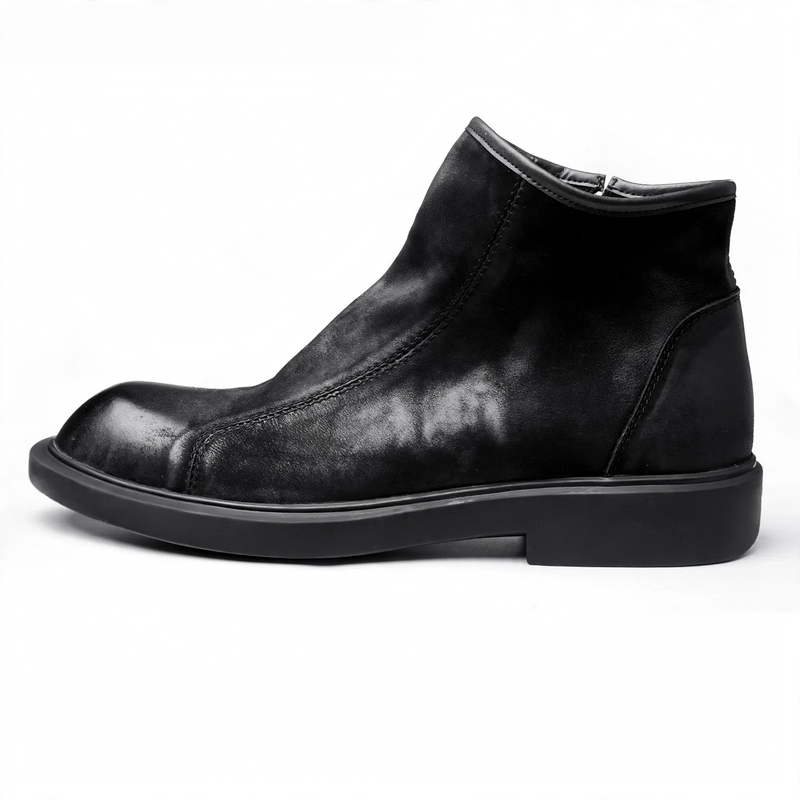 Men's Chelsea boots made of cowhide leather, flat heel