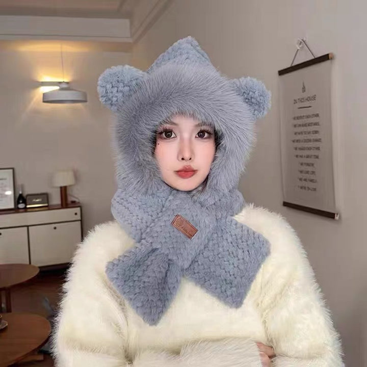 Fluffy hoodie set with bear design