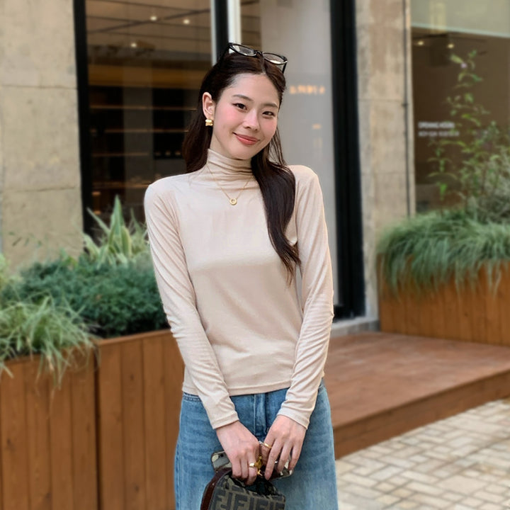 Thinner turtleneck sweater, long-sleeved, for women
