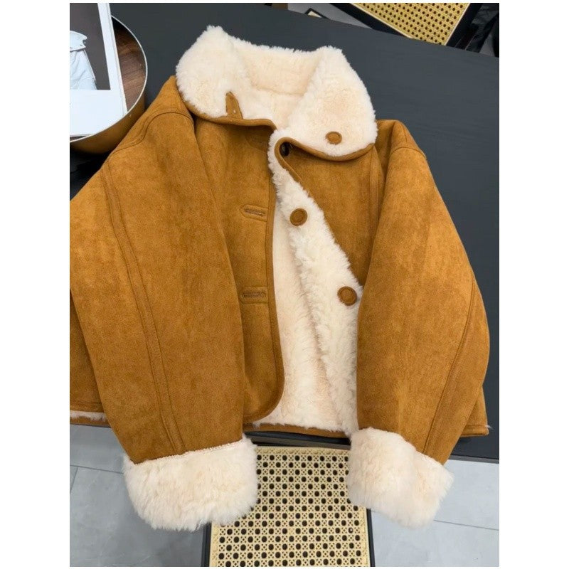 Reversible jacket made of suede imitation with lamb fleece