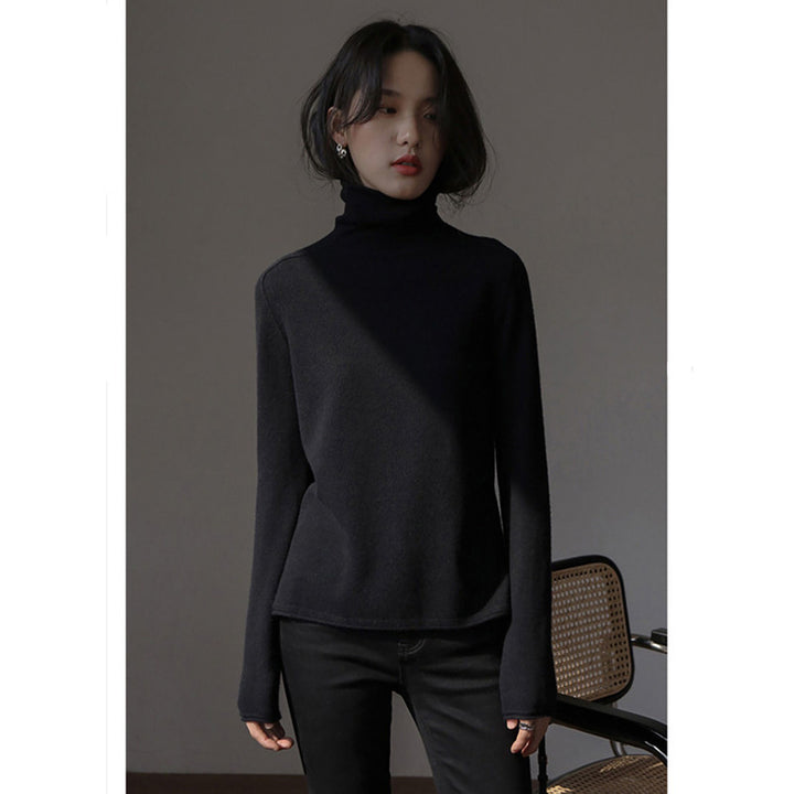 Women's wool sweater, stand-up collar, loose fit with slit