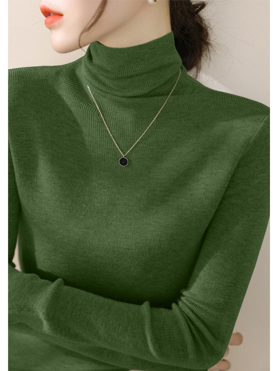 Women's knitted sweater, fitted, with stand-up collar