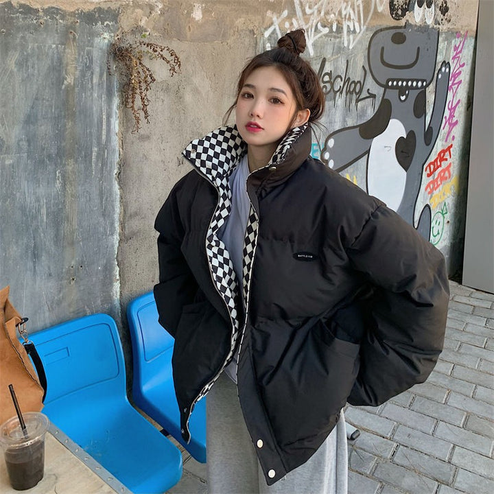 Short women's quilted jacket with stand-up collar
