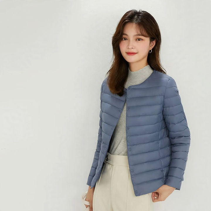 Lightweight, compressible down jacket for women