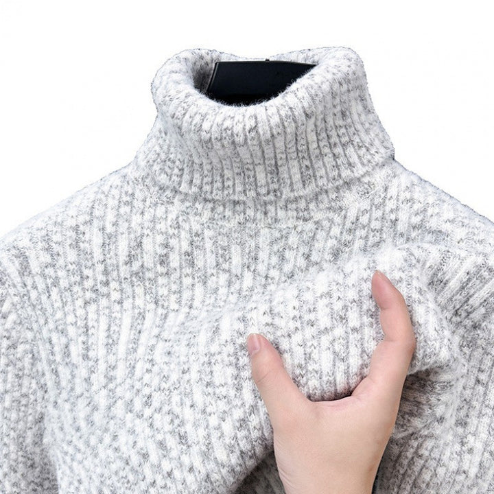 Warmer men's turtleneck sweater with wool content and lining