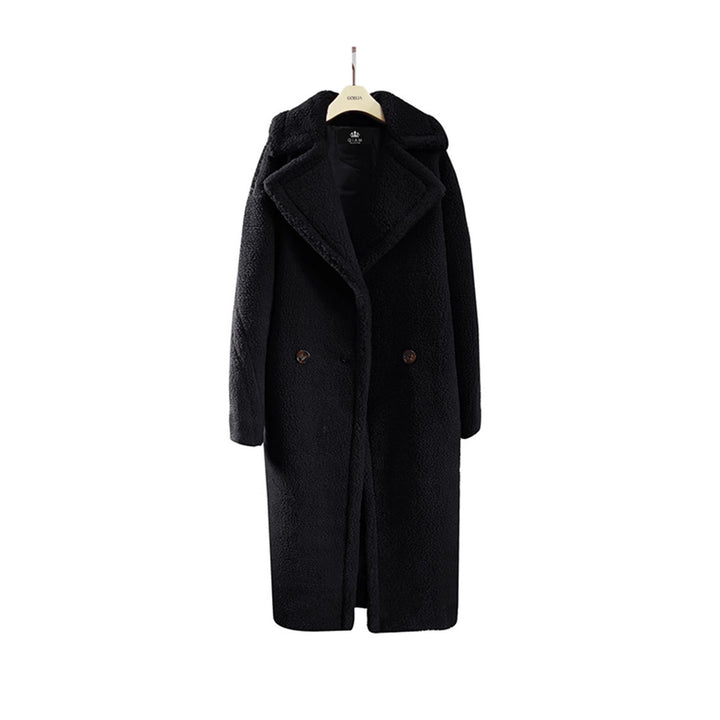 Long coat made of lamb wool and coral fleece