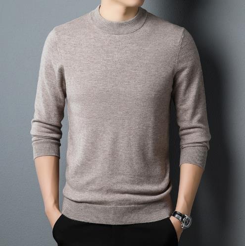 Men's sweater made of pure wool with stand-up collar