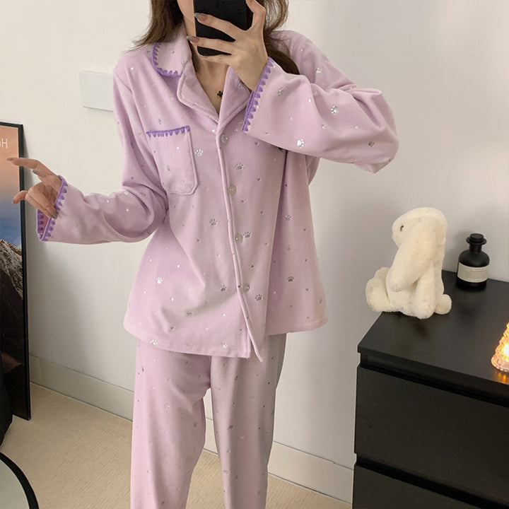 Women's house suit made of island fleece with lapel collar