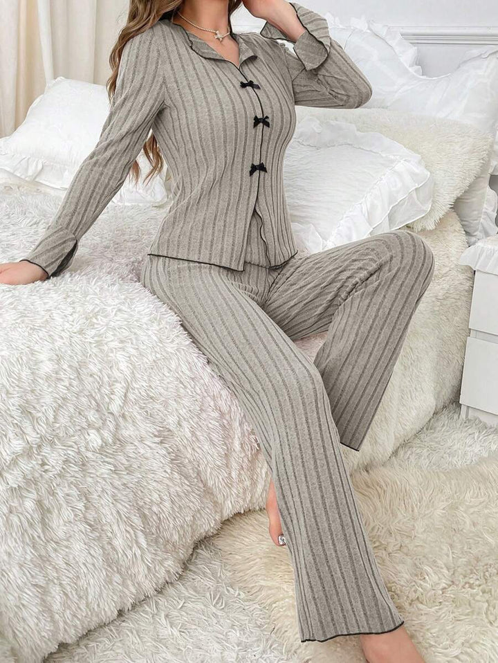 Women's loungewear set, two-piece, stylish and warm