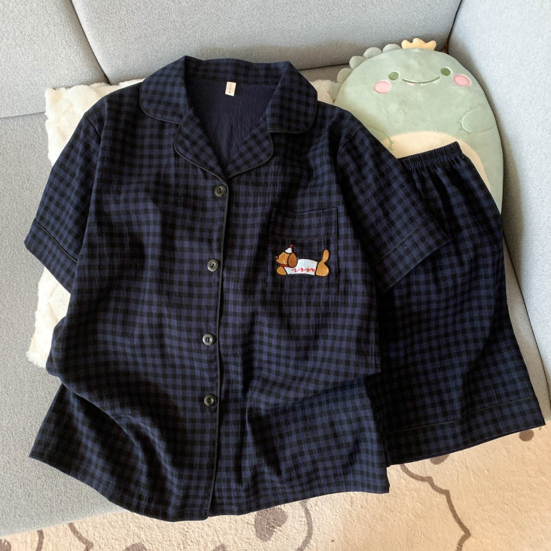 Light men's pajamas, short-sleeved, with button placket