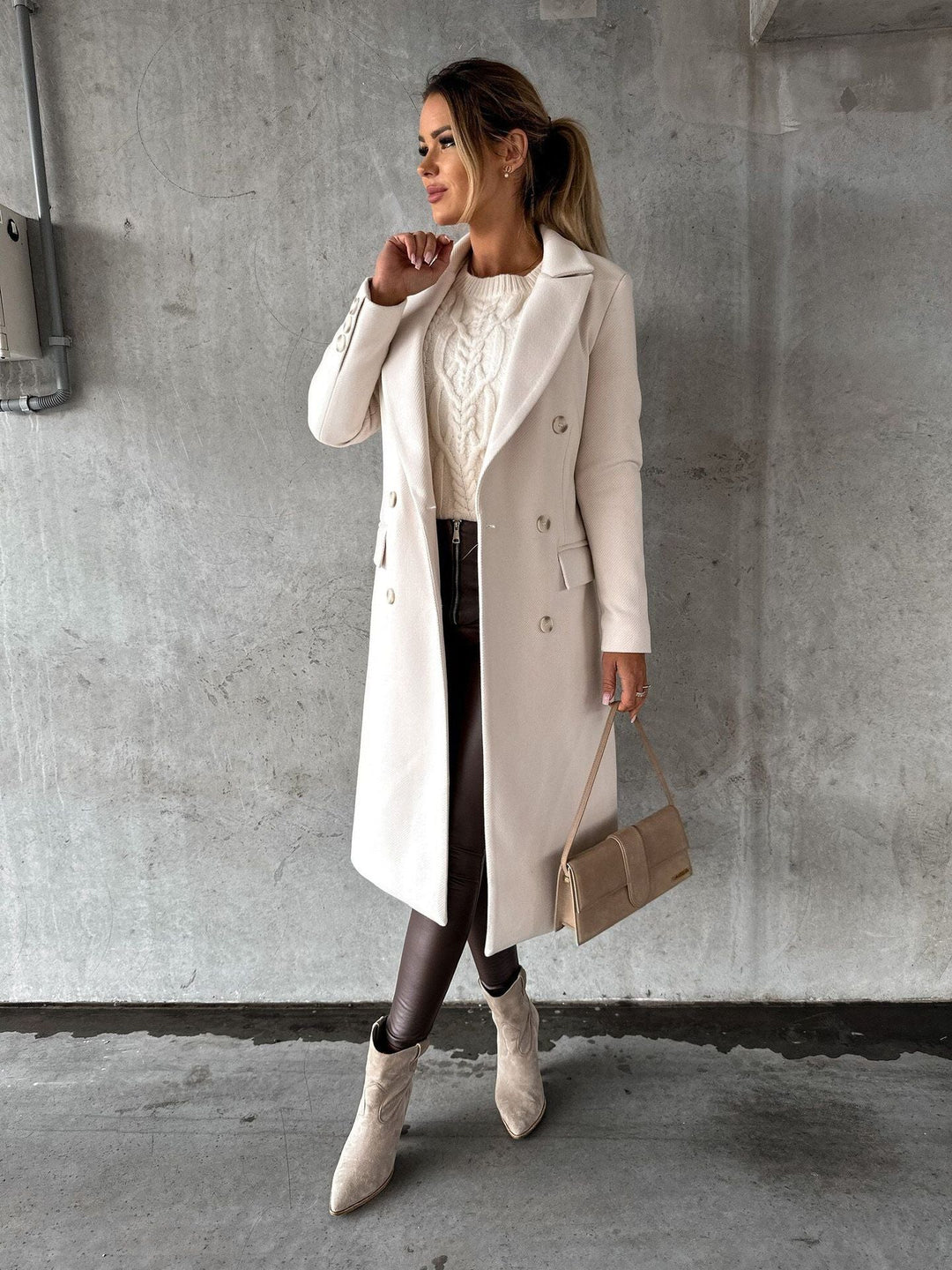 Mune | Double-Breasted Wool Coat with Winter Sleeves