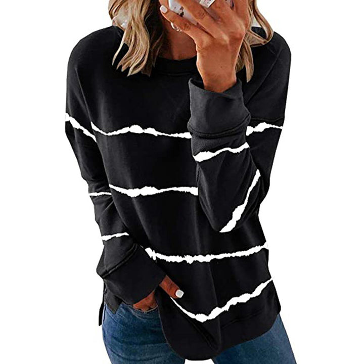 Women's casual oversized sweatshirt with wave-pattern stripes round neck side slits and rounded hem Mune Fashion