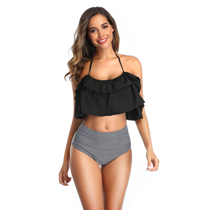 Women's bikini set with ruffle top and high-cut panties Mune Fashion