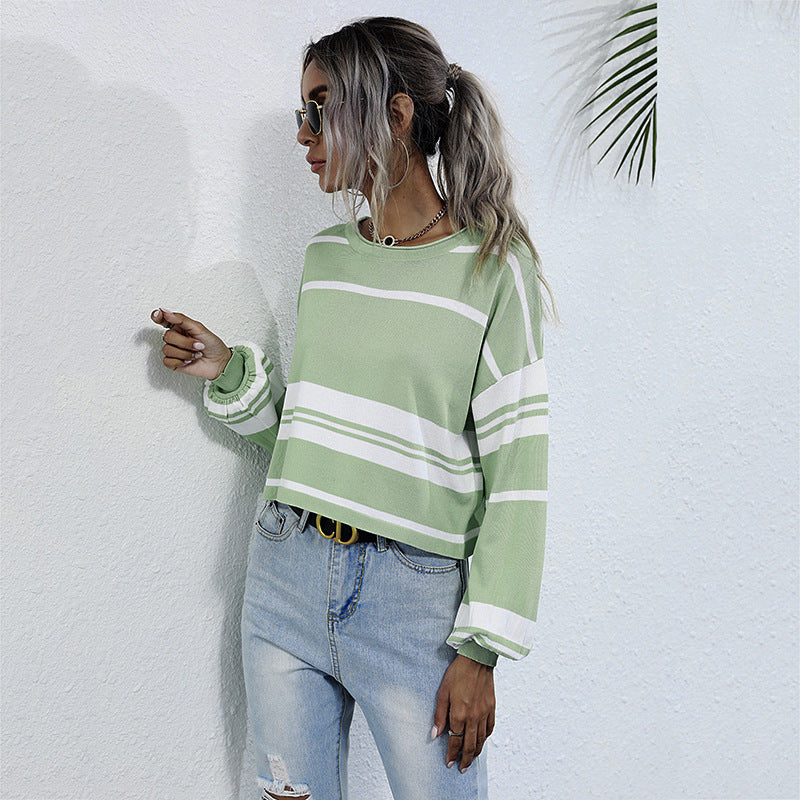 Women Striped Cropped Fine Knit Sweater with Wide Raglan Sleeves Mune Fashion