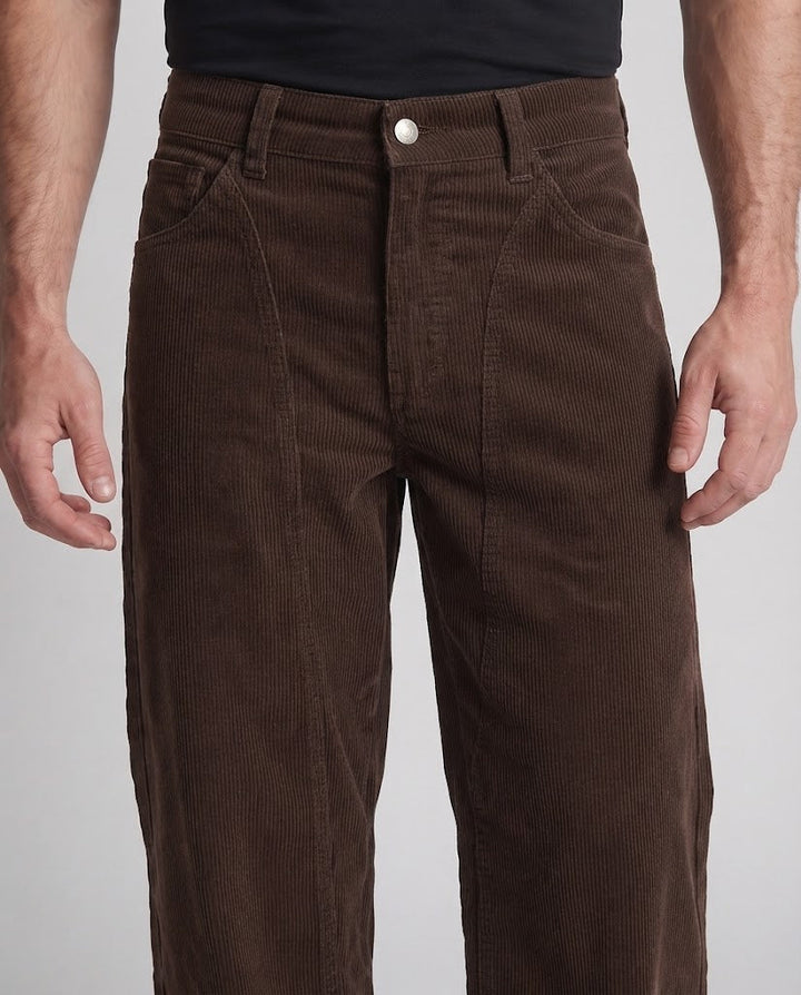 Men's oversized corduroy pants in workwear style with a low waistband and wide leg cut Mune Fashion