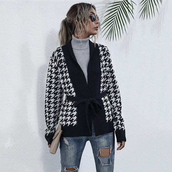 Women chunky knit cardigan in houndstooth with shawl collar and tie belt Mune Fashion