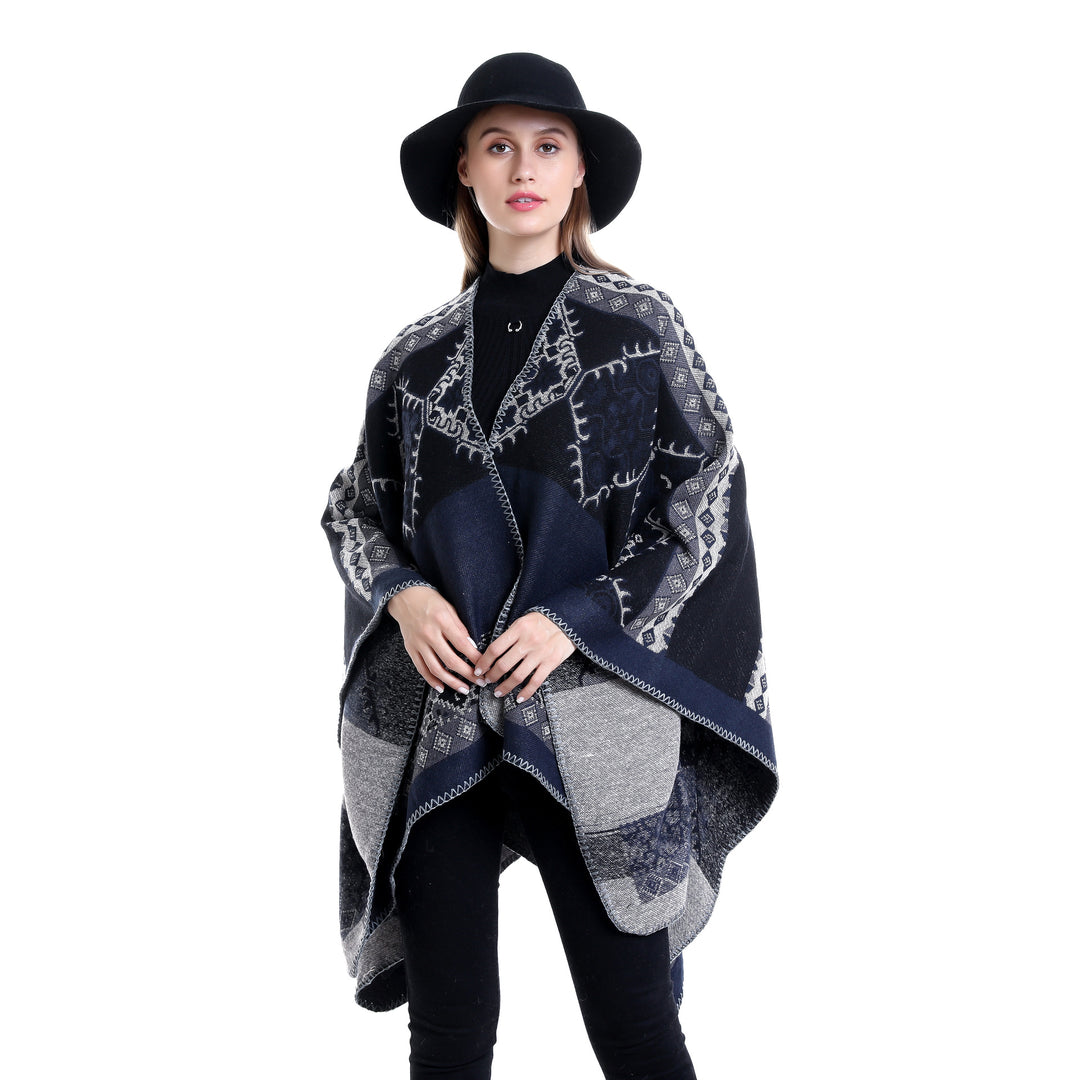 Women's Oversize Ruana Poncho made of jacquard fabric with asymmetrical pointed edge and ornamental border Mune Fashion
