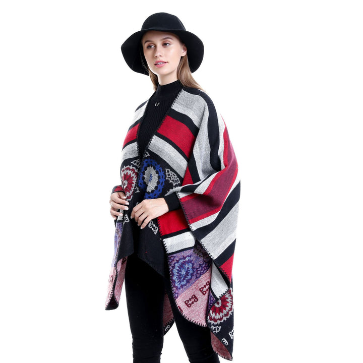 Women Oversize Ruana Poncho with V-neck and ornamental Jacquard weaving Mune Fashion