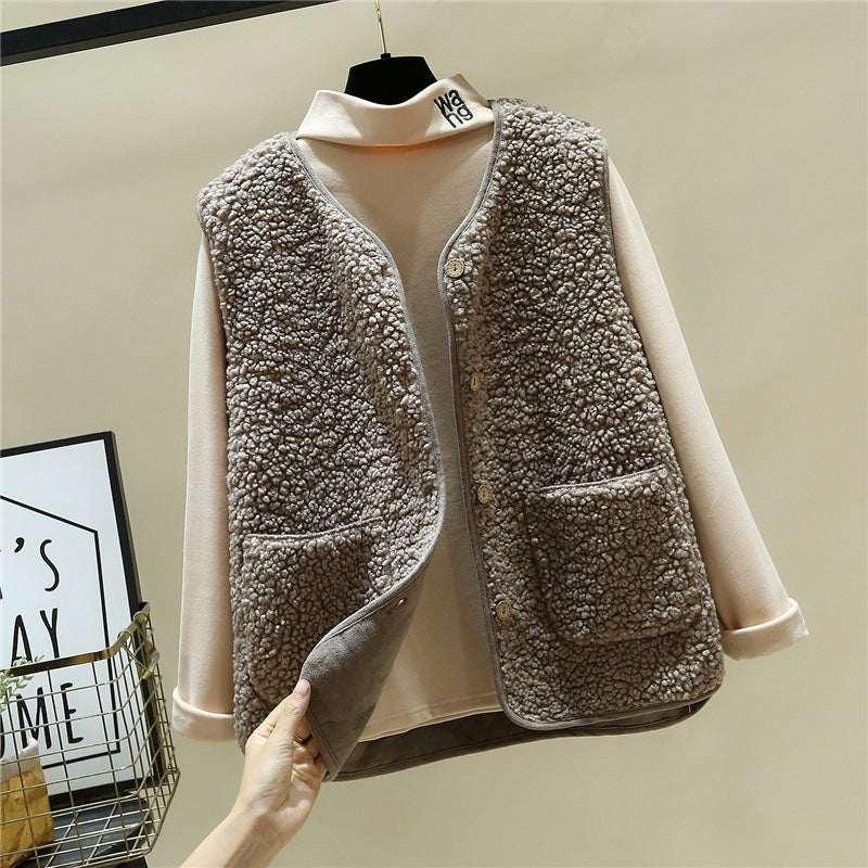 Women cozy teddy vest with snap button and patch pockets Mune Fashion